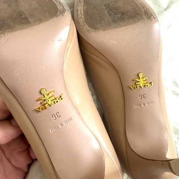 Prada Tan Classic Pointed-Toe Heels - Picture 3 of 3